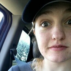 Meet your Posher, Courtney